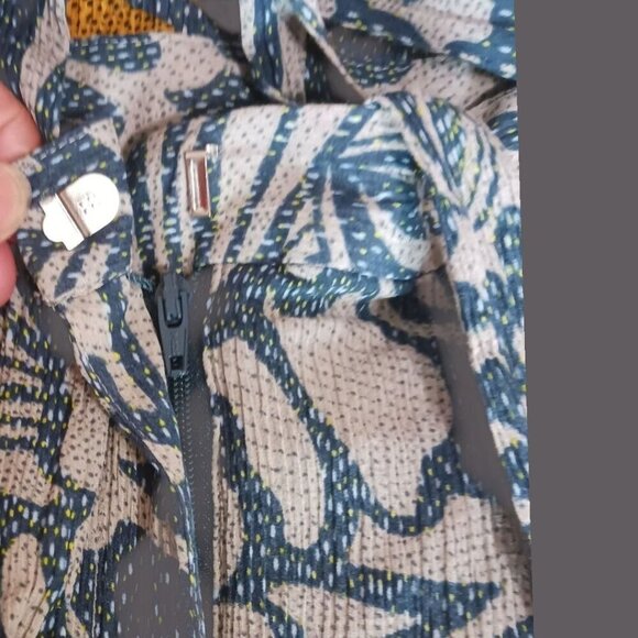 BCBGMAXAZRIA Ivy Floral Print Blocked Tie Front Woven Romper Multicolor Xsmall - Picture 5 of 16